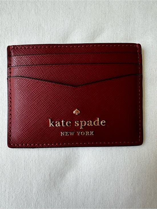 kate spade Handbags - Kate Spade Staci Small Slim Leather Cardholder in Cherrywood Red
